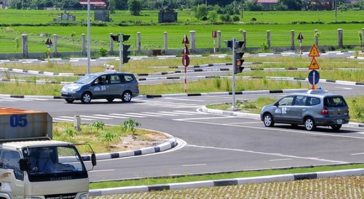 Khóa học lái xe B cơ khí